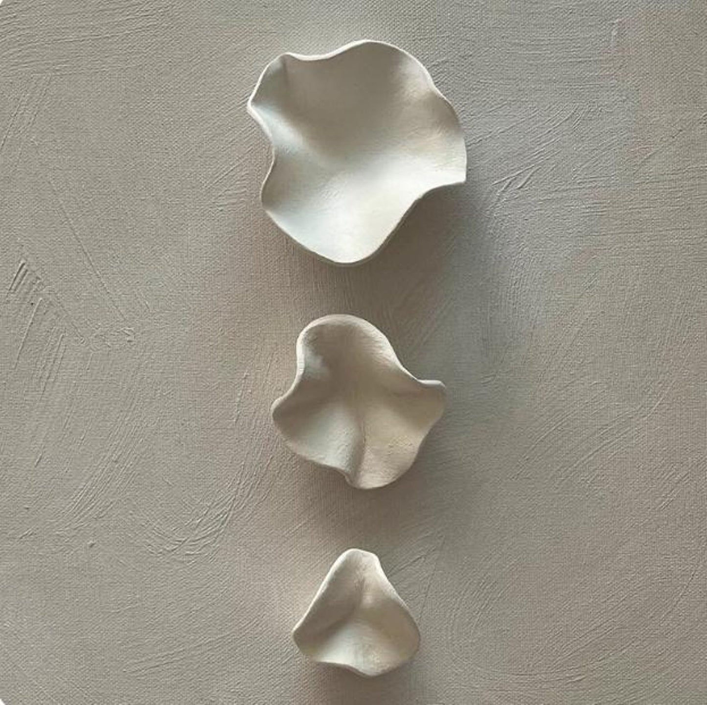 3D Sculpted Petal Canvas Wall Art – Warm Grey & White